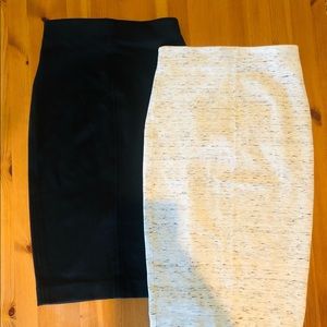 Two Aritzia Wilfred Lis Pencil Skirts XS